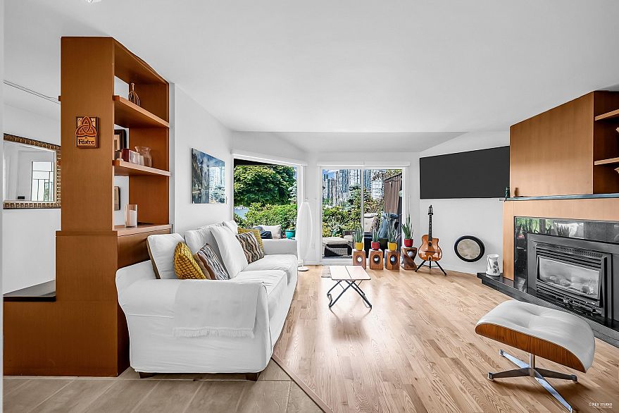 1106 Ironwork Passage