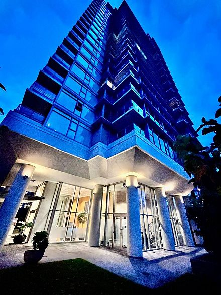 1204 1710 Bayshore Drive