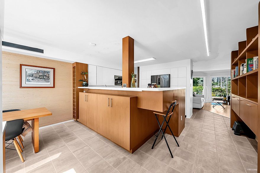 1106 Ironwork Passage