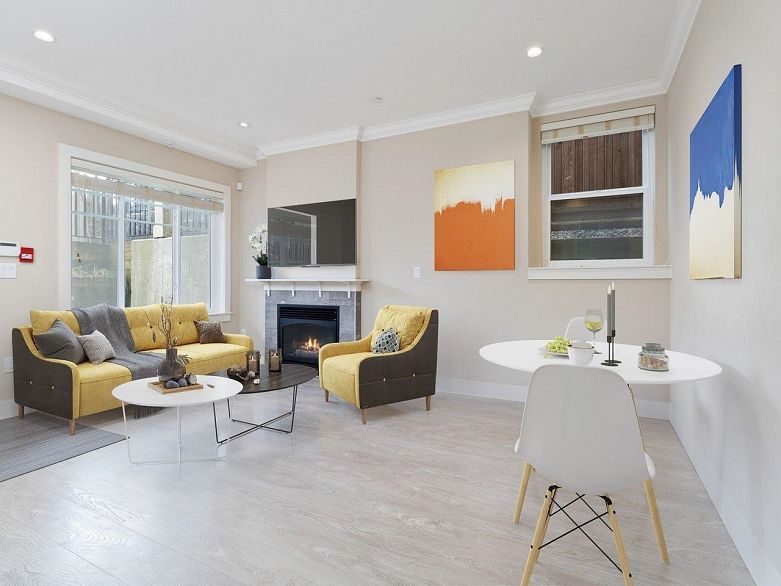 102 4577 Slocan Street