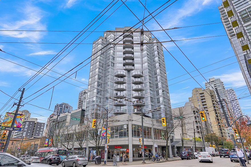 1507 1212 Howe Street