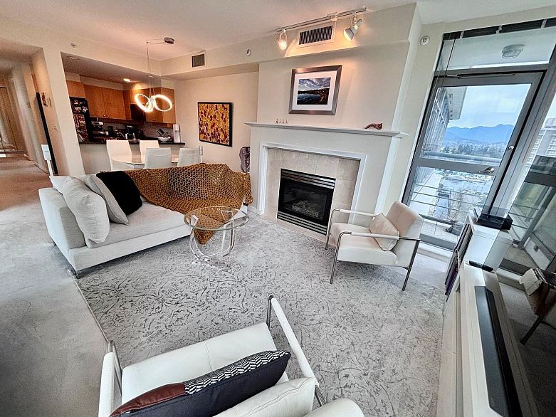 1204 1710 Bayshore Drive