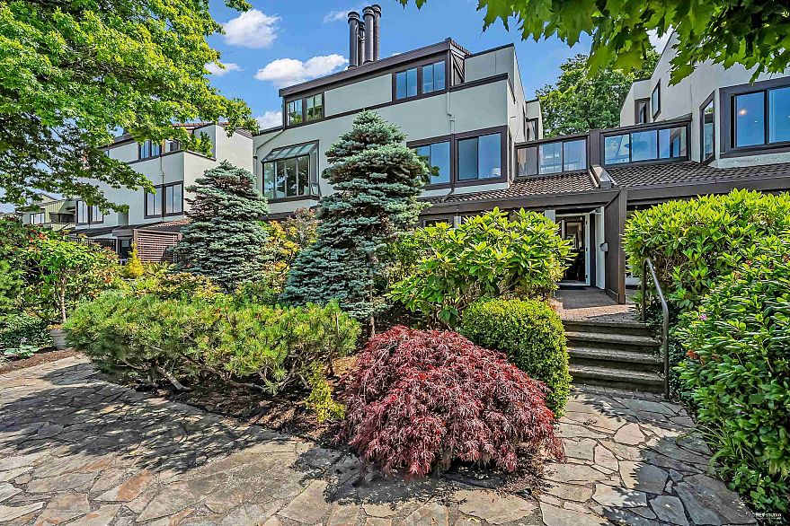 1106 Ironwork Passage