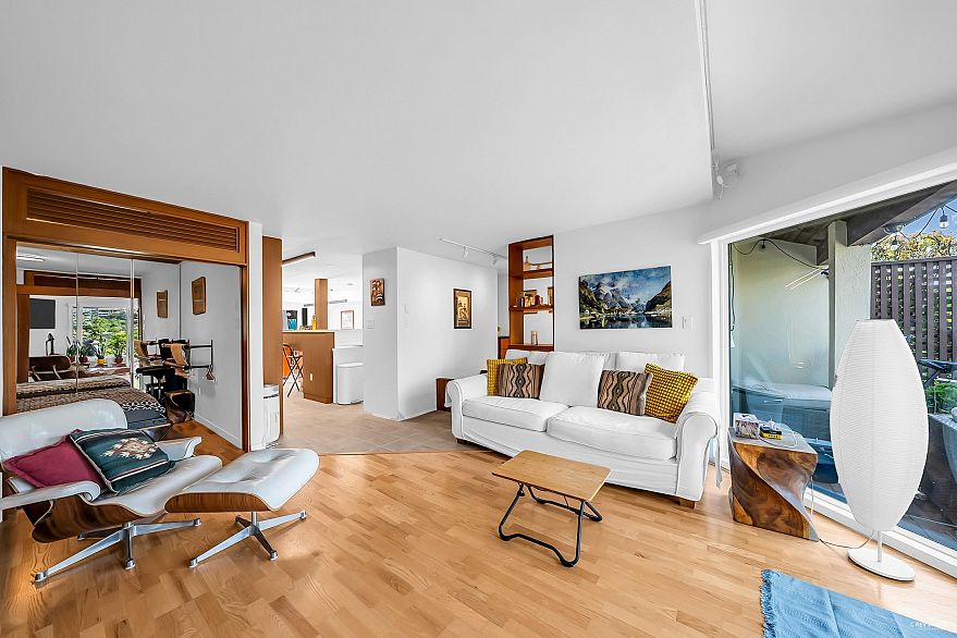 1106 Ironwork Passage