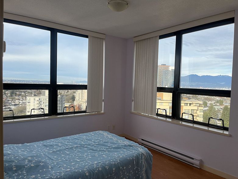 2409 3663 Crowley Drive