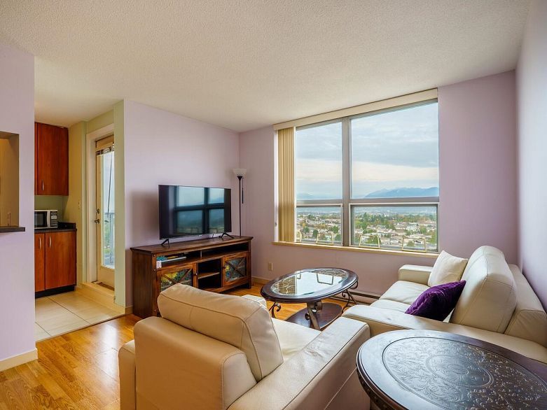 2409 3663 Crowley Drive