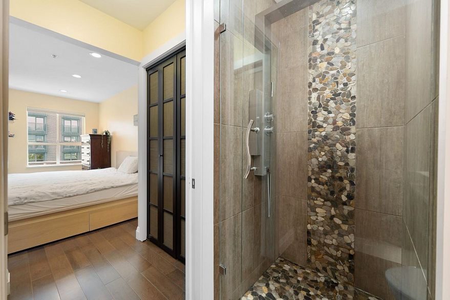 401 2929 W 4th Avenue