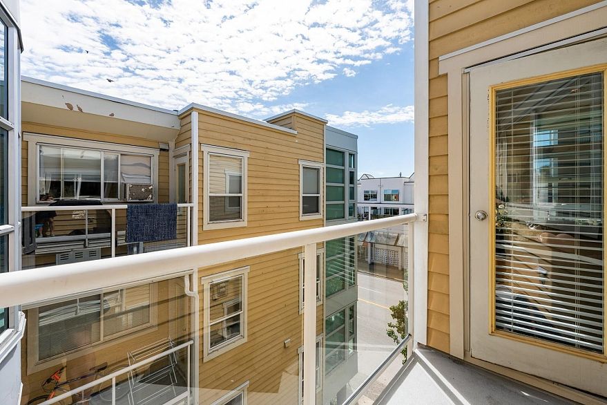 401 2929 W 4th Avenue