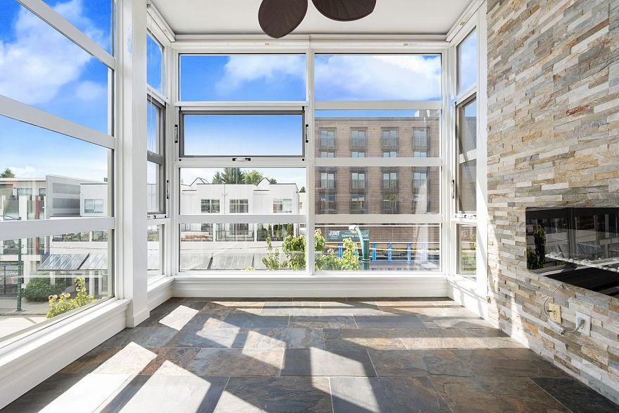 401 2929 W 4th Avenue