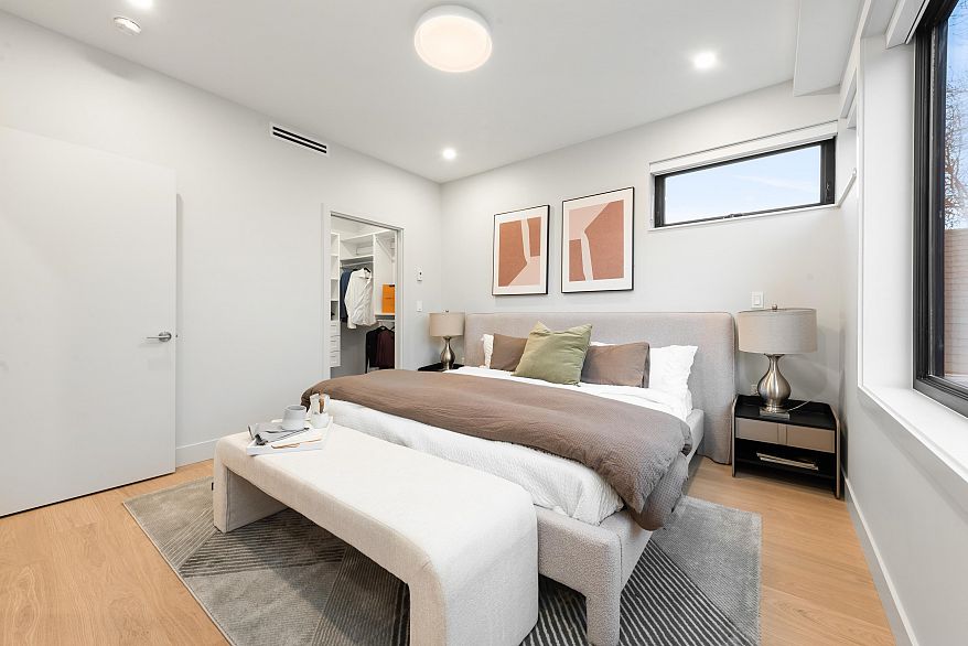 1 2635 W 12th Avenue