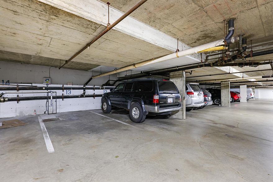 204 1424 Walnut Street