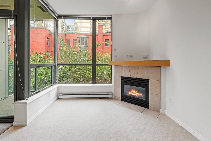 310 1239 W Georgia Street