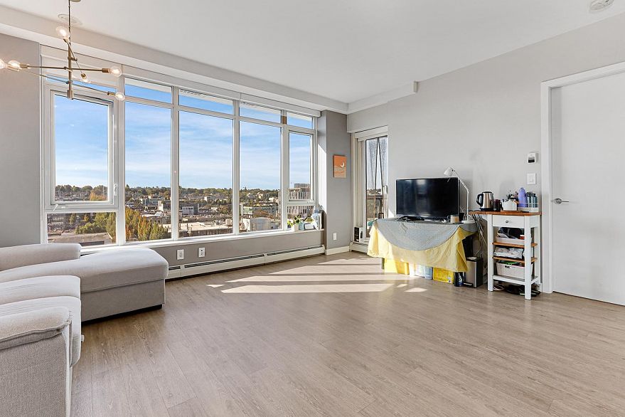 1102 1788 Ontario Street