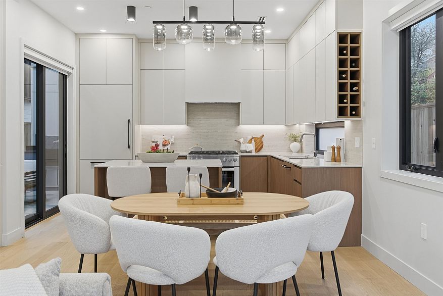 1 2635 W 12th Avenue