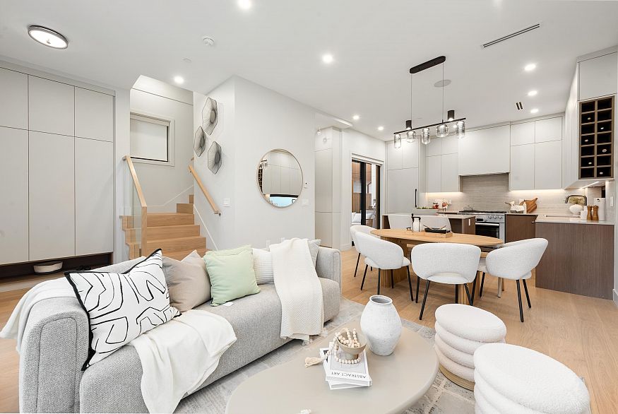 1 2635 W 12th Avenue