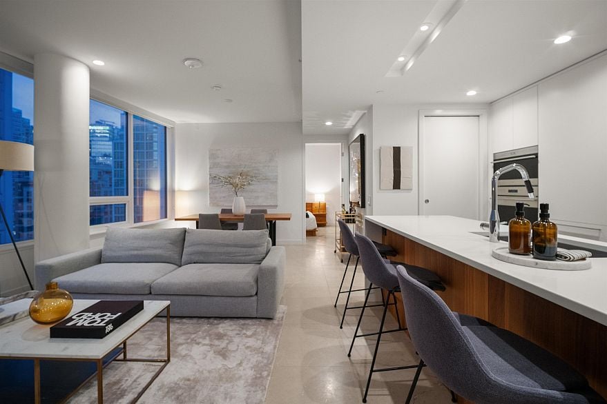 1405 885 Cambie Street