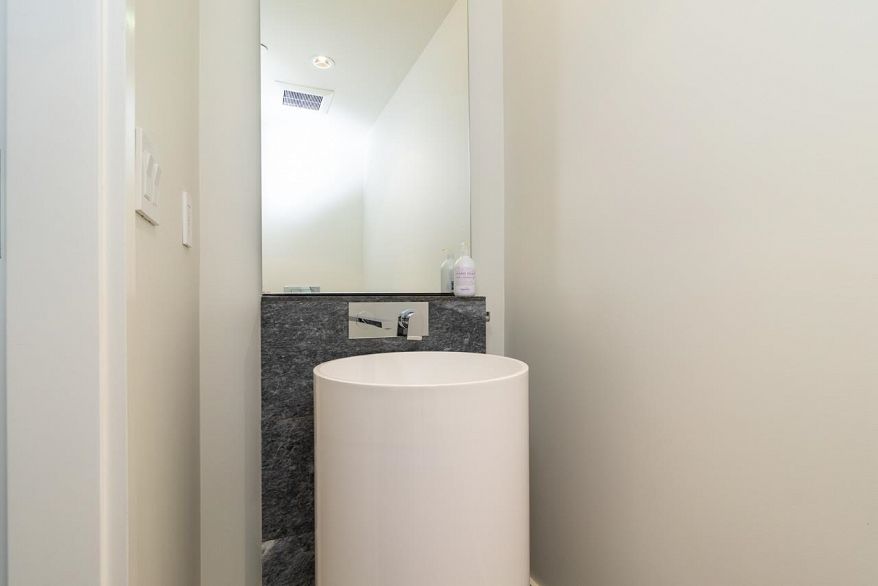 3502 1151 W Georgia Street