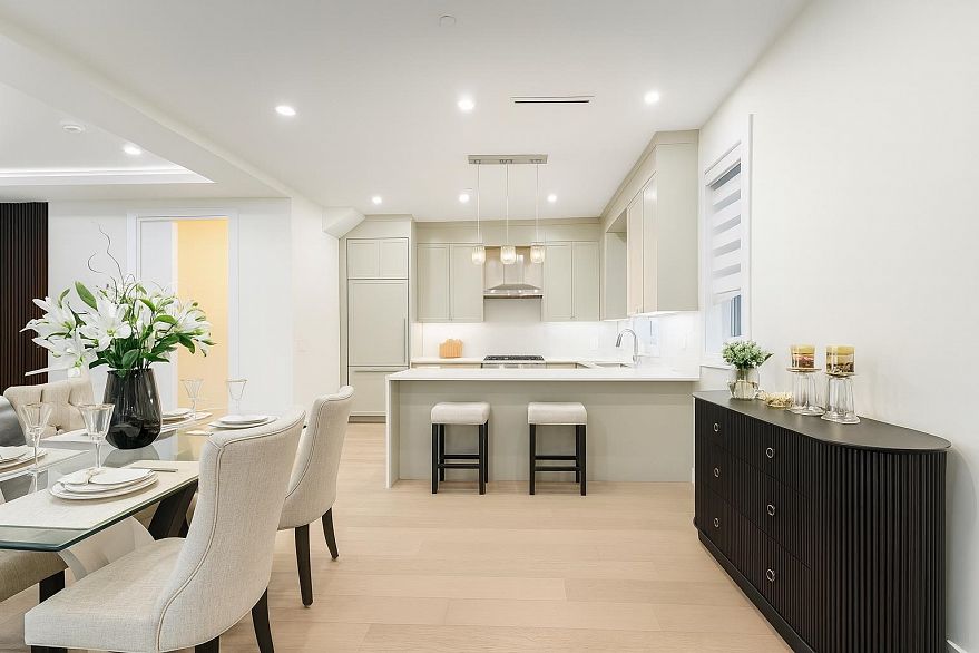 1 4650 Gothard Street