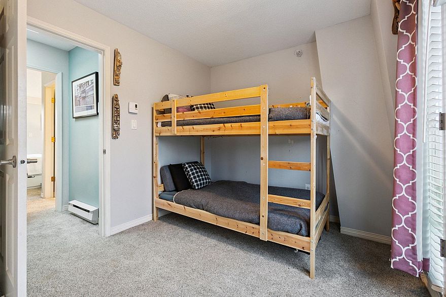 314 2565 W Broadway Street