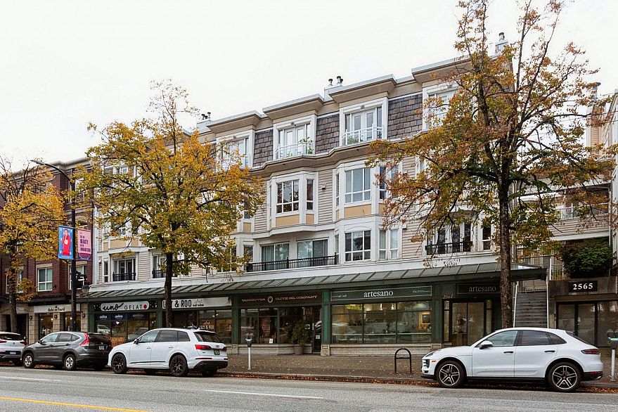 314 2565 W Broadway Street