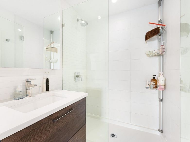 2008 8538 River District Crossing