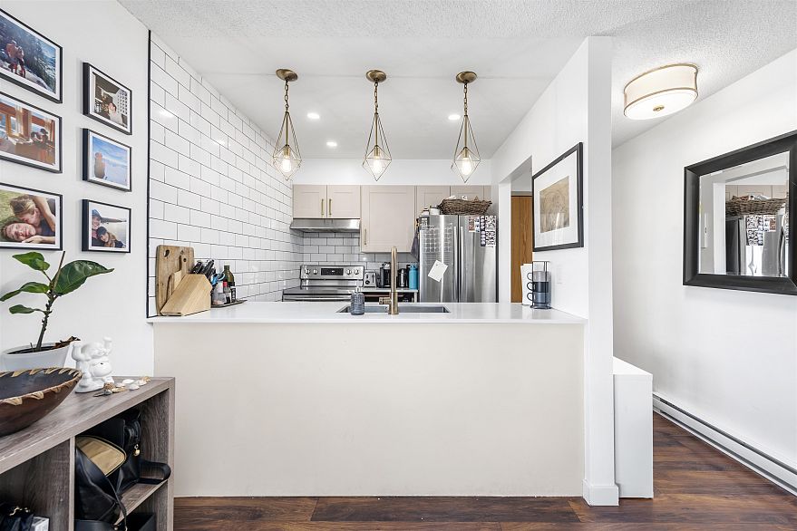 306 1365 W 4th Avenue