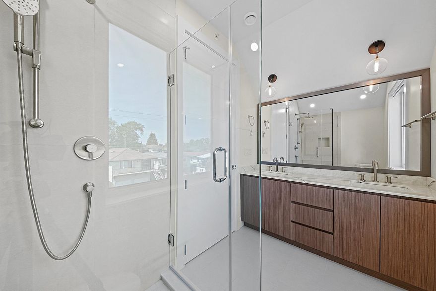 1 4650 Gothard Street