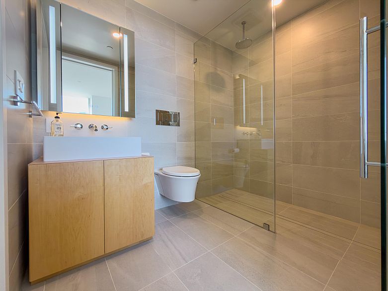 3403 1568 Alberni Street