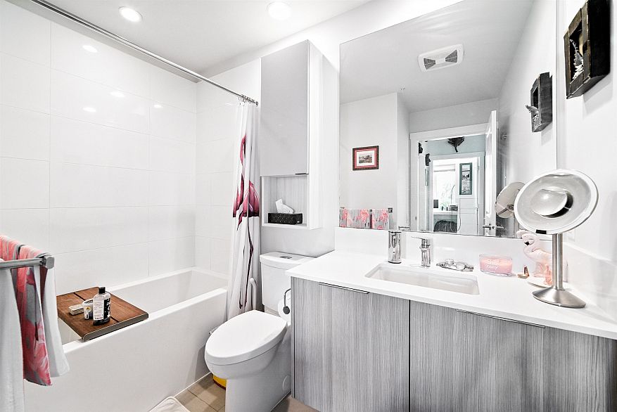 205 3289 Riverwalk Avenue