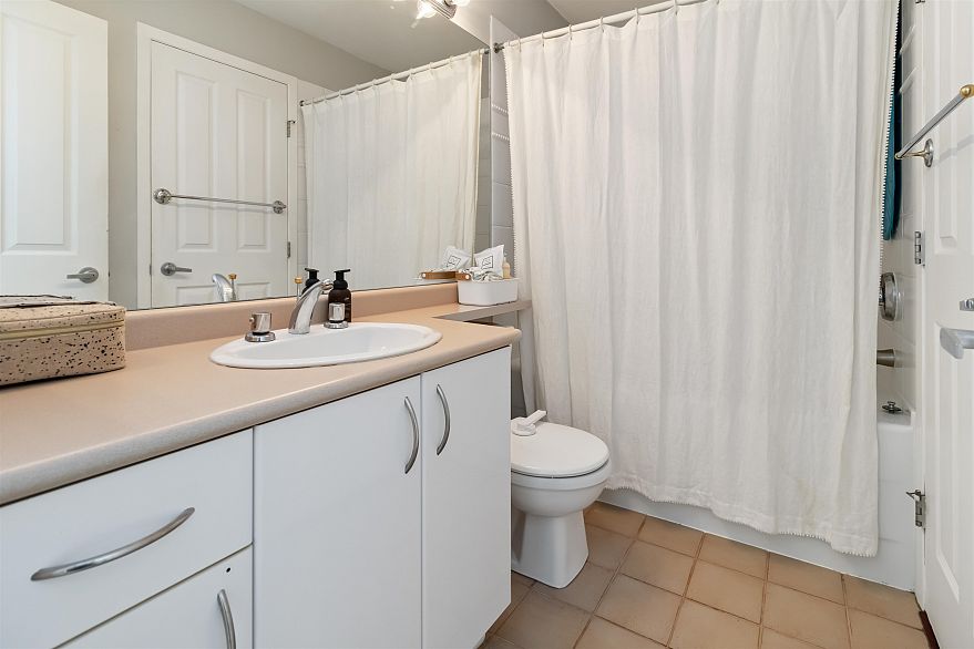 409 3083 W 4th Avenue