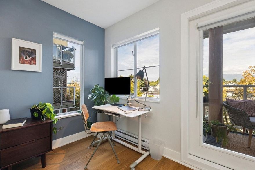 215 3250 W Broadway Street