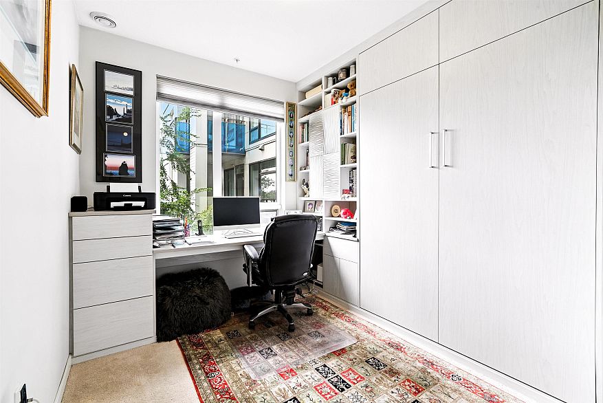 205 3289 Riverwalk Avenue