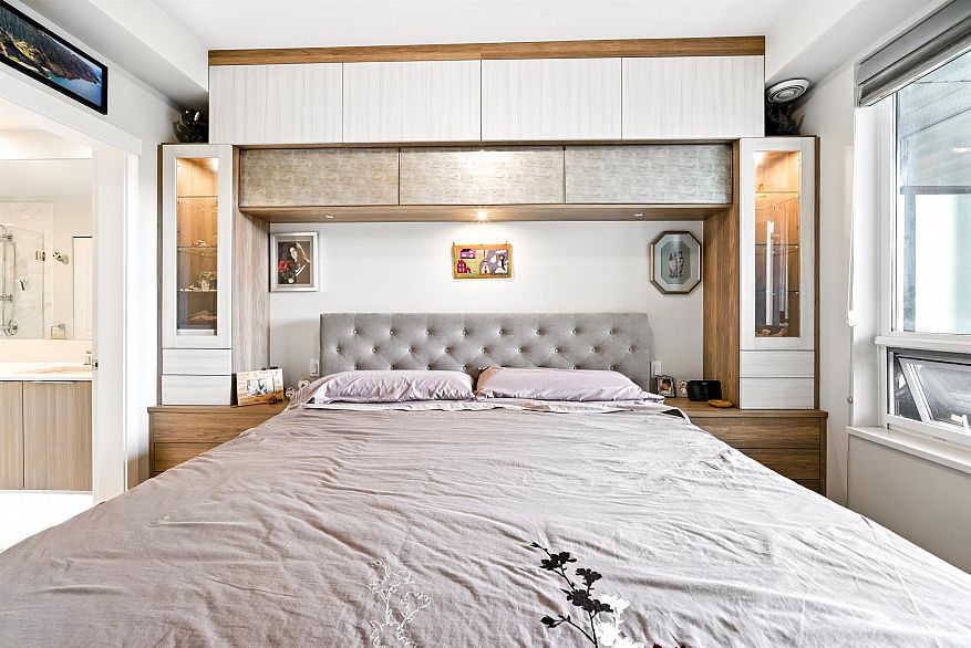 205 3289 Riverwalk Avenue