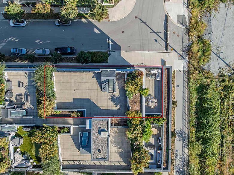 PH655 8575 Rivergrass Drive