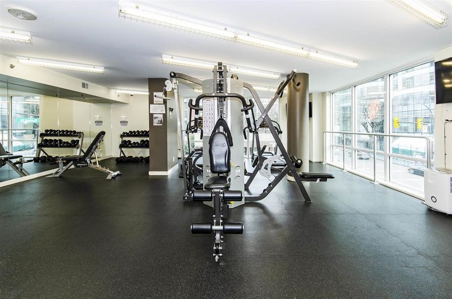 604 1009 Harwood Street