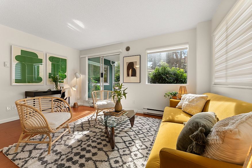 210 1508 Mariner Walk