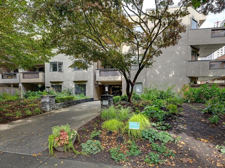 306 975 W 13th Avenue