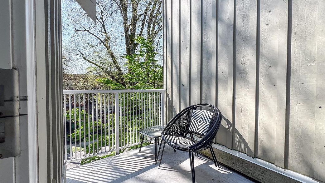 404 2755 Maple Street