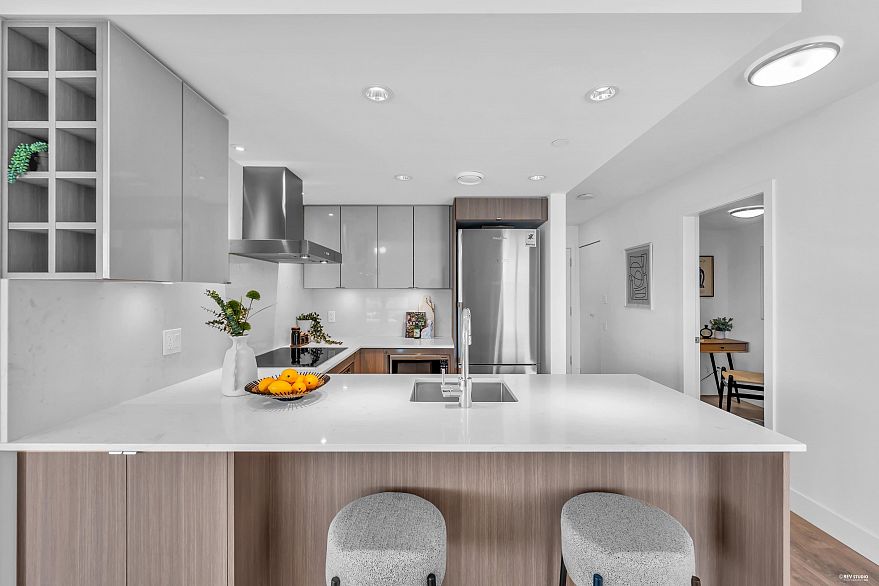 1108 1788 Columbia Street