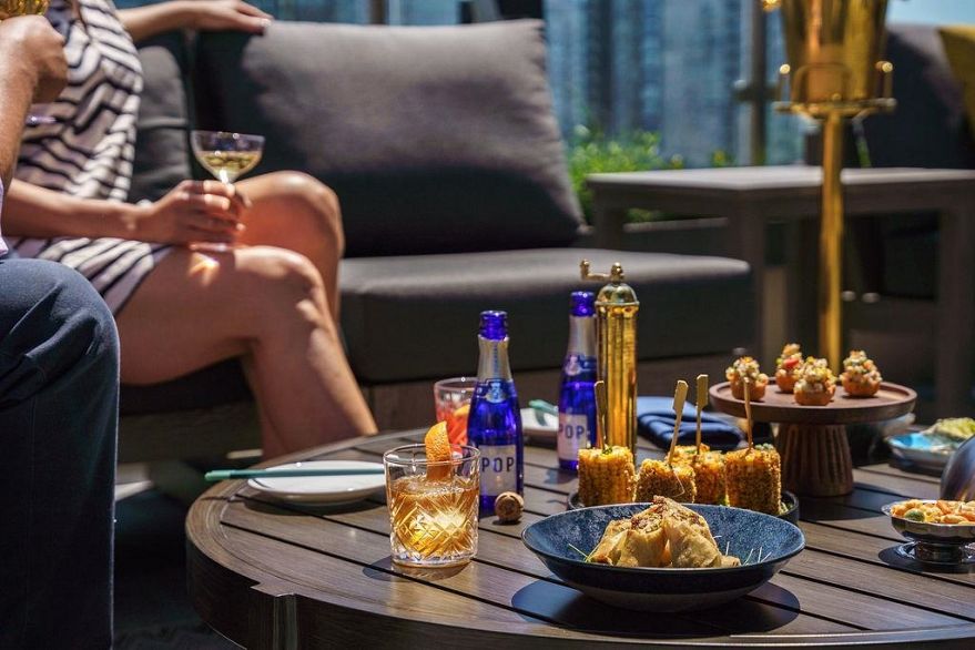 1105 1383 Howe Street