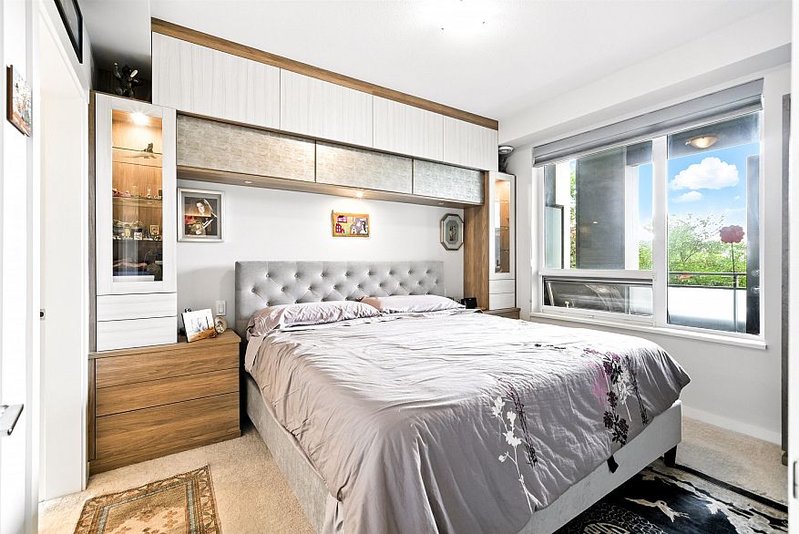 205 3289 Riverwalk Avenue