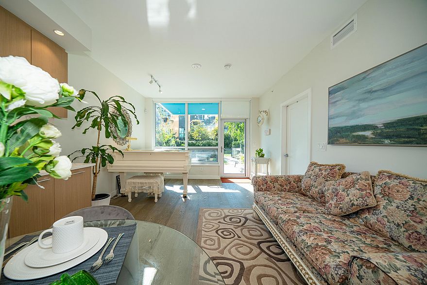 101 5608 Berton Avenue