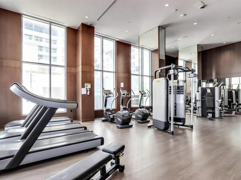 911 455 SW Marine Drive