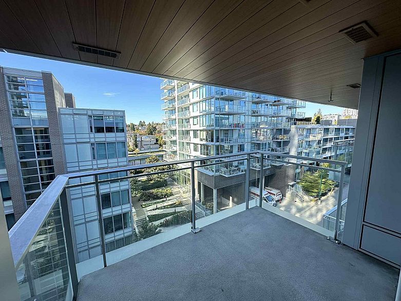 911 455 SW Marine Drive