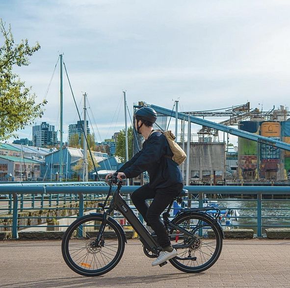 210 1508 Mariner Walk