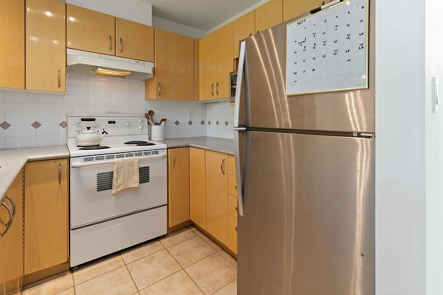 409 3083 W 4th Avenue