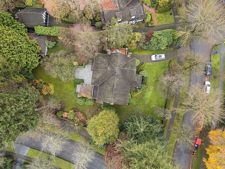 5376 Marguerite Street