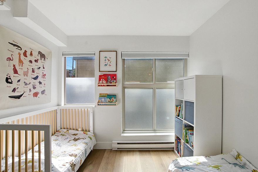 106 688 E 16th Avenue