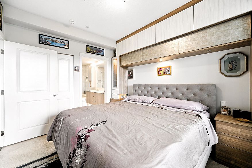 205 3289 Riverwalk Avenue