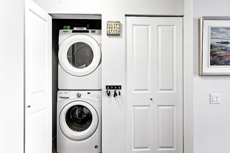 205 3289 Riverwalk Avenue